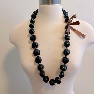 Kukui Nut Lei Tie necklace